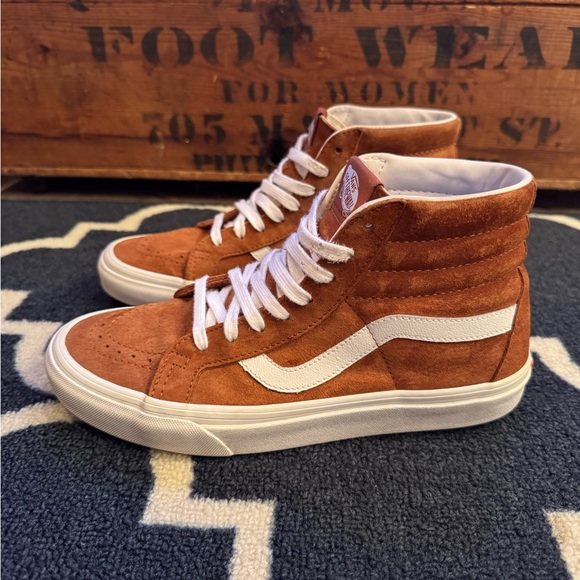 Vans® Unisex SK8-Hi Reissue High-Top Sneakers in Brown Suede - Picture 2 of 9